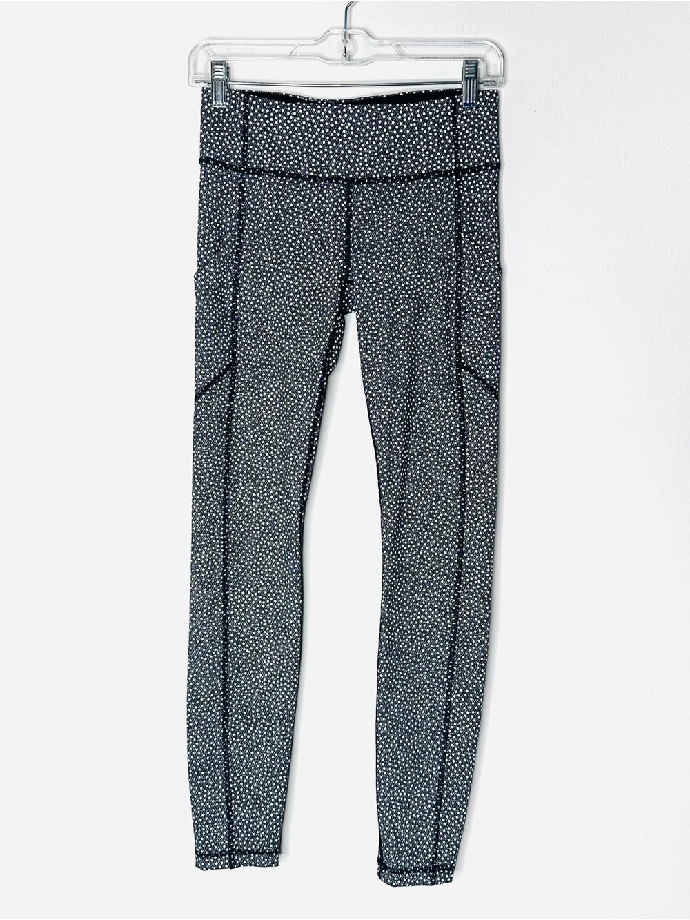 Lululemon Fast and Free Reflective 7/8 Tight Frozen Fizz White Black Size 4 - Picture 5 of 9